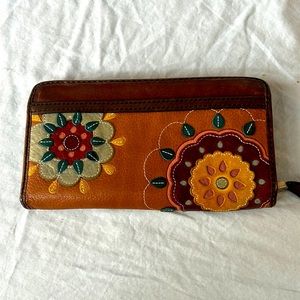 Fossil brand wallet